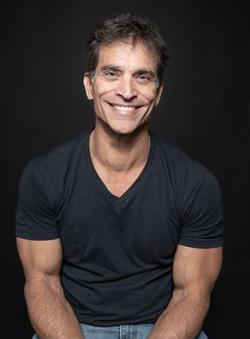 Johnathon Schaech
